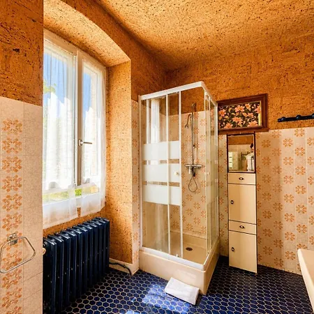 Chemaminou, Maison Au Coeur De La Vallee Du Cele Casa de Férias *